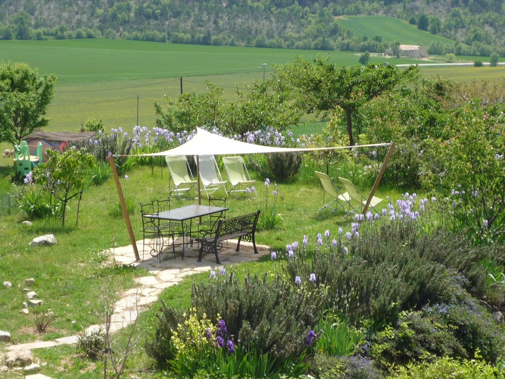 Bed and Breakfast La Ferme du petit Ségriès Bed&Breakfast à Moustiers-Sainte-Marie Extérieur photo